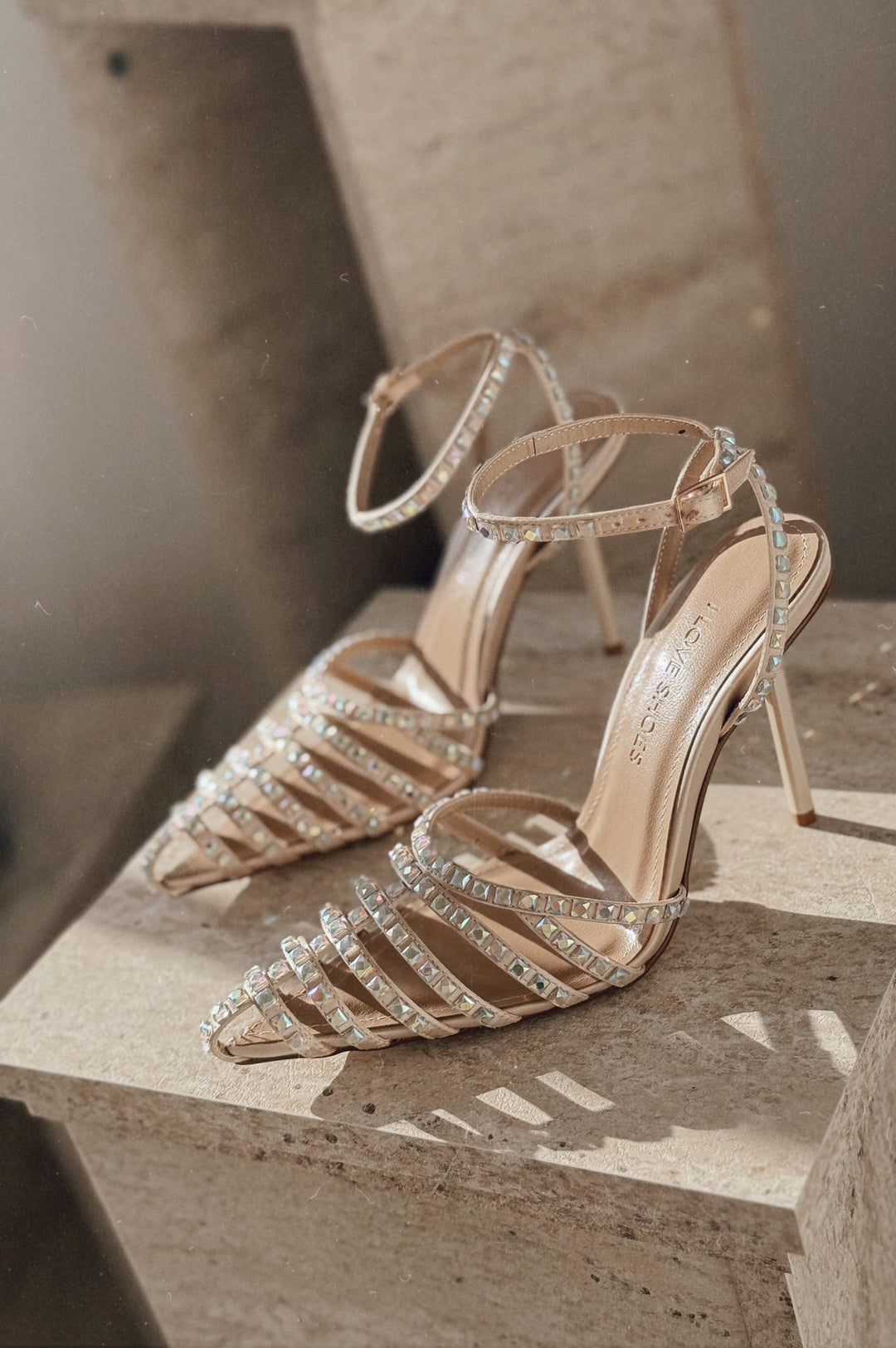 Penoria Mat Bej Bant Detaylı Stiletto - ILOVESHOES