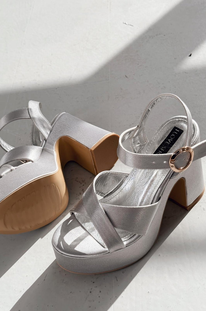 Sadnevs Saten Platform Topuklu Ayakkabı Gümüş - ILOVESHOES