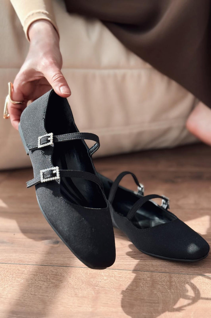 Harwor Saten Toka Detaylı Kadın Babet Siyah - ILOVESHOES