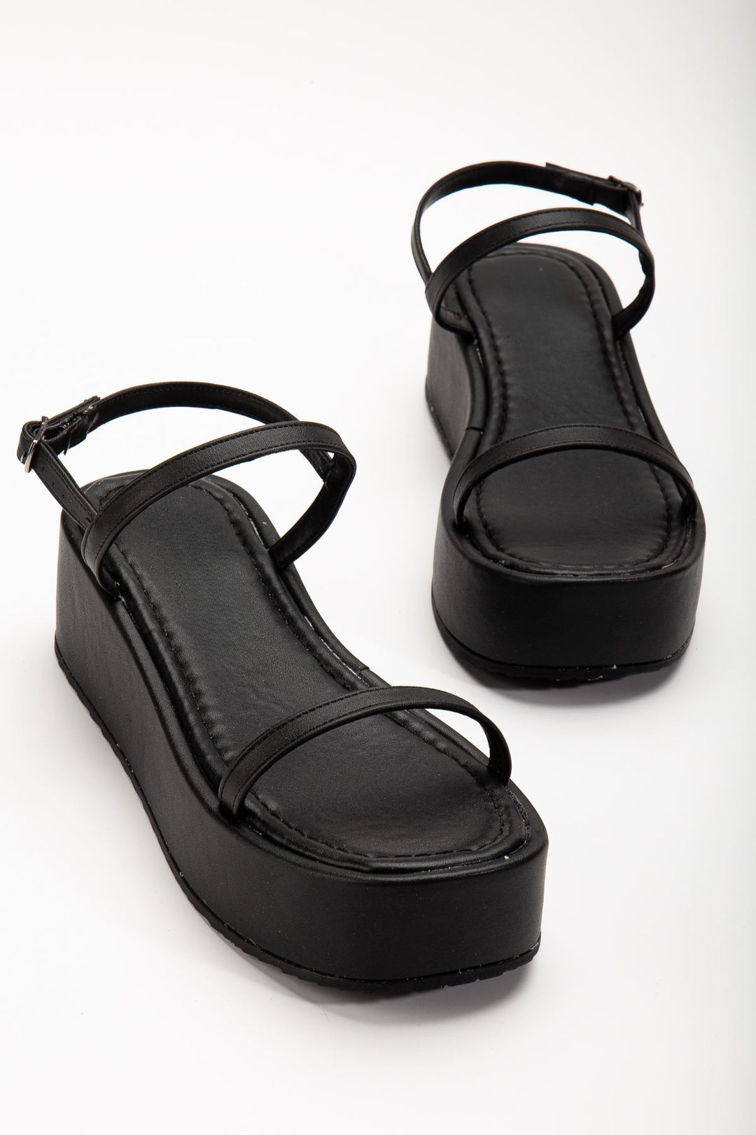Alveris Mat Siyah Dolgu Topuklu Kadın Sandalet - ILOVESHOES