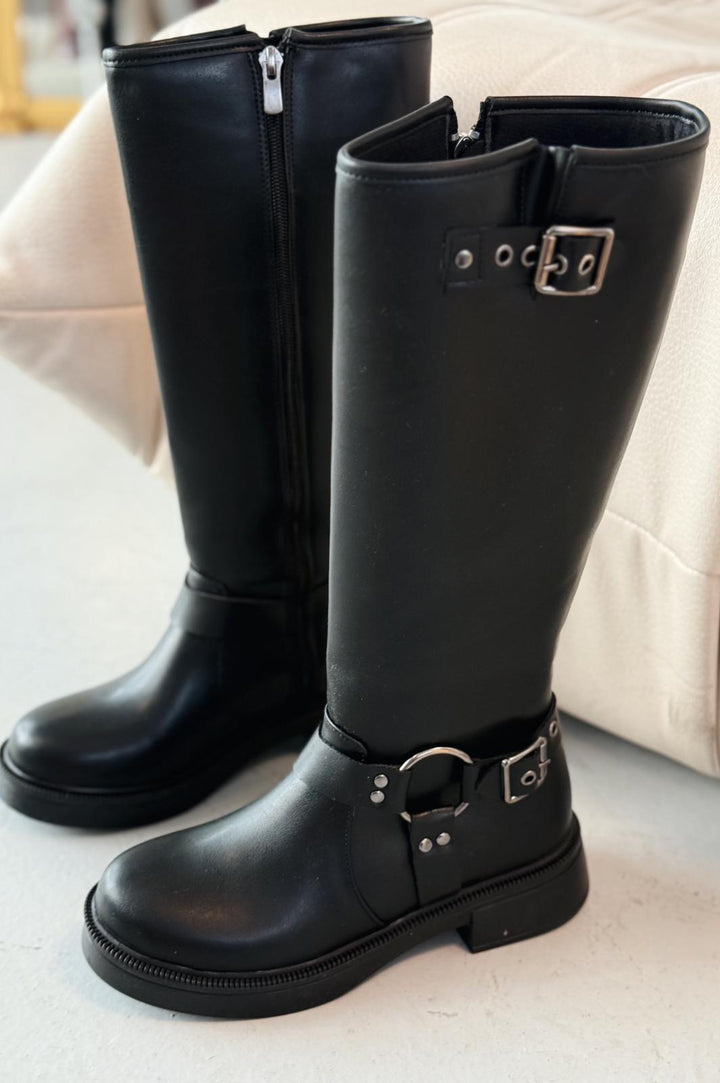 Nylix Black Buckle Accessory Zipper Casual Women's Boots