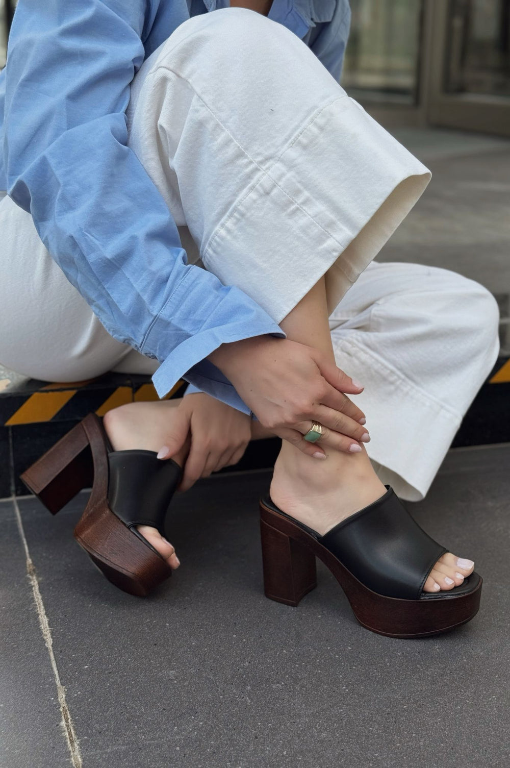 Rinaxsa Mat Deri Siyah Platform Topuklu Kadın Terlik - ILOVESHOES